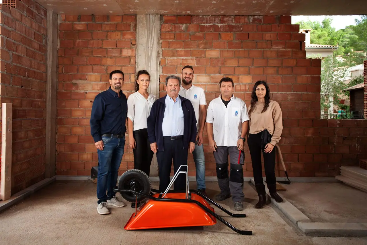 El equipo de Construcciones Puchet en Port d'Andratx, Mallorca